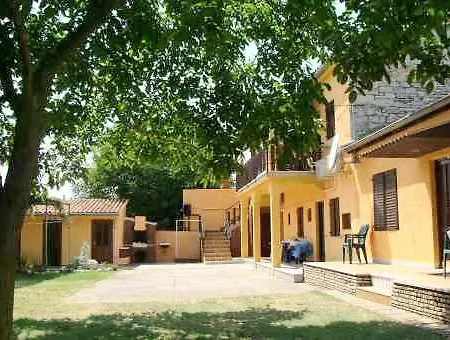 Apartment Pavicini 1