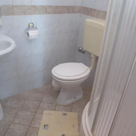 Apartment Pavicini 1 *