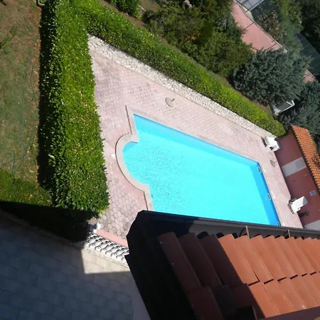 Apartment Pavicini 1 *